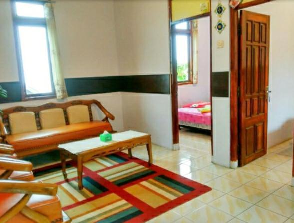 Bromo Otix Guest House Rum bild