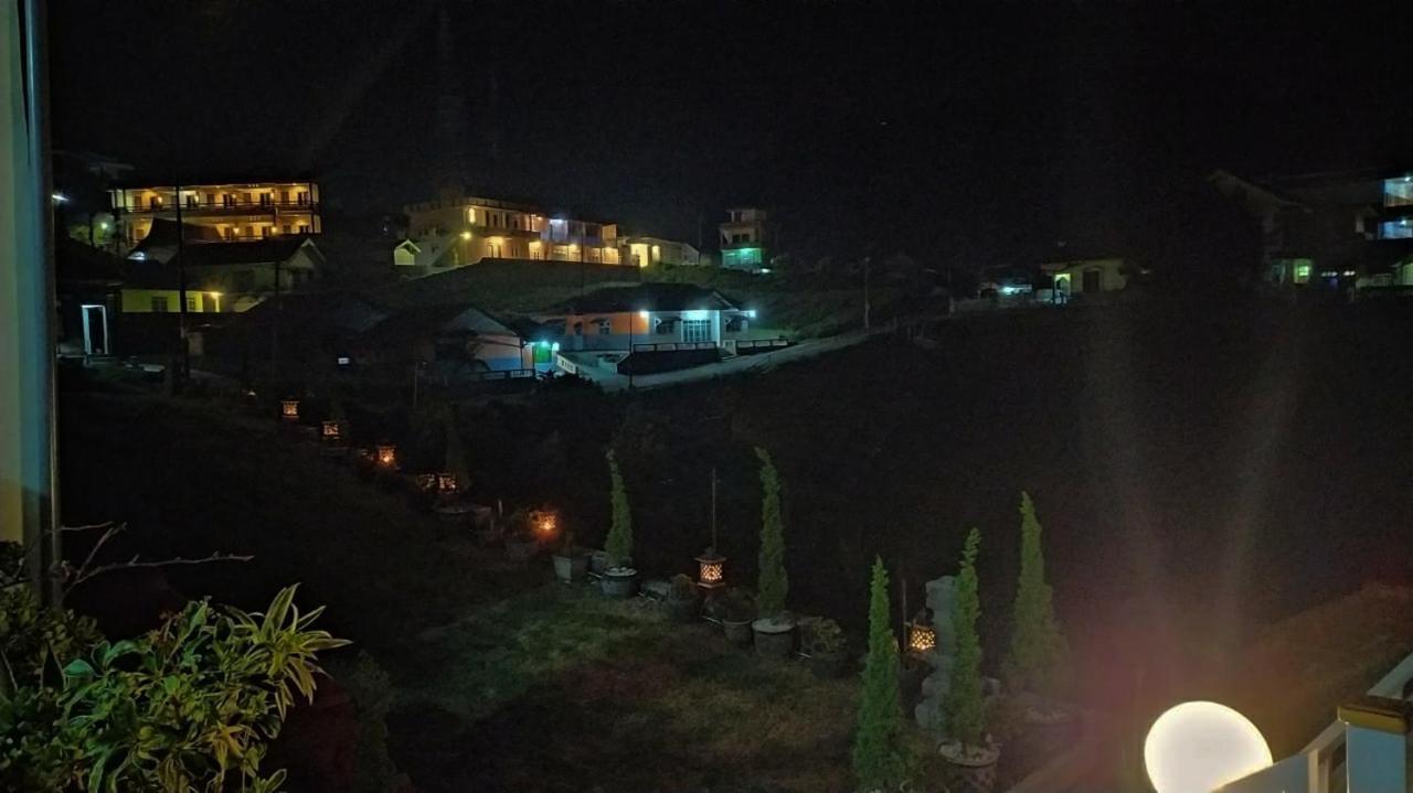 Bromo Otix Guest House Exteriör bild